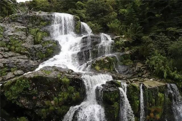 泰坦陨落2
